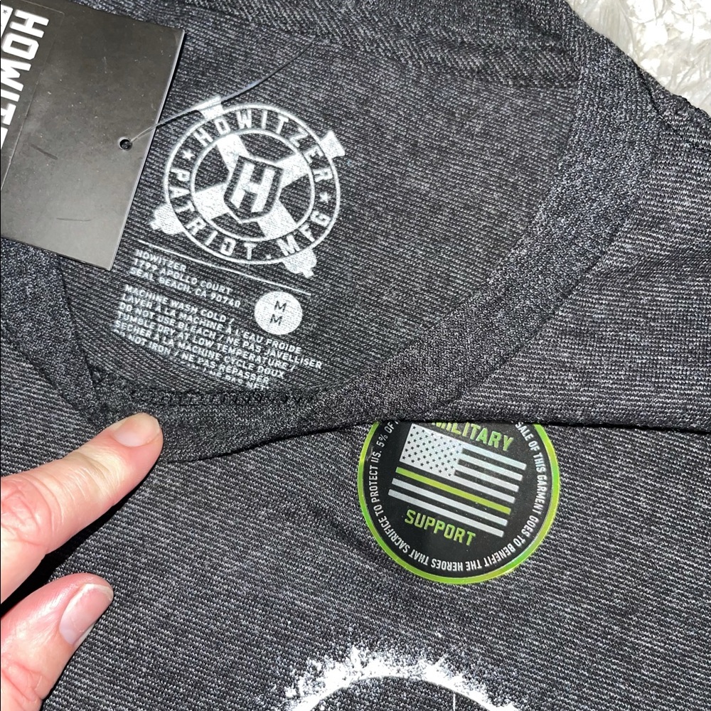 🇺🇸Howitzer Tee🇺🇸   M - Picture 6 of 12